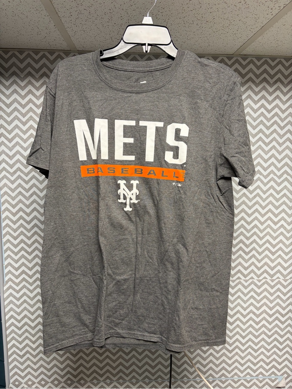 Fanatics Gray Mets Baseball T-Shirt with Orange Accent